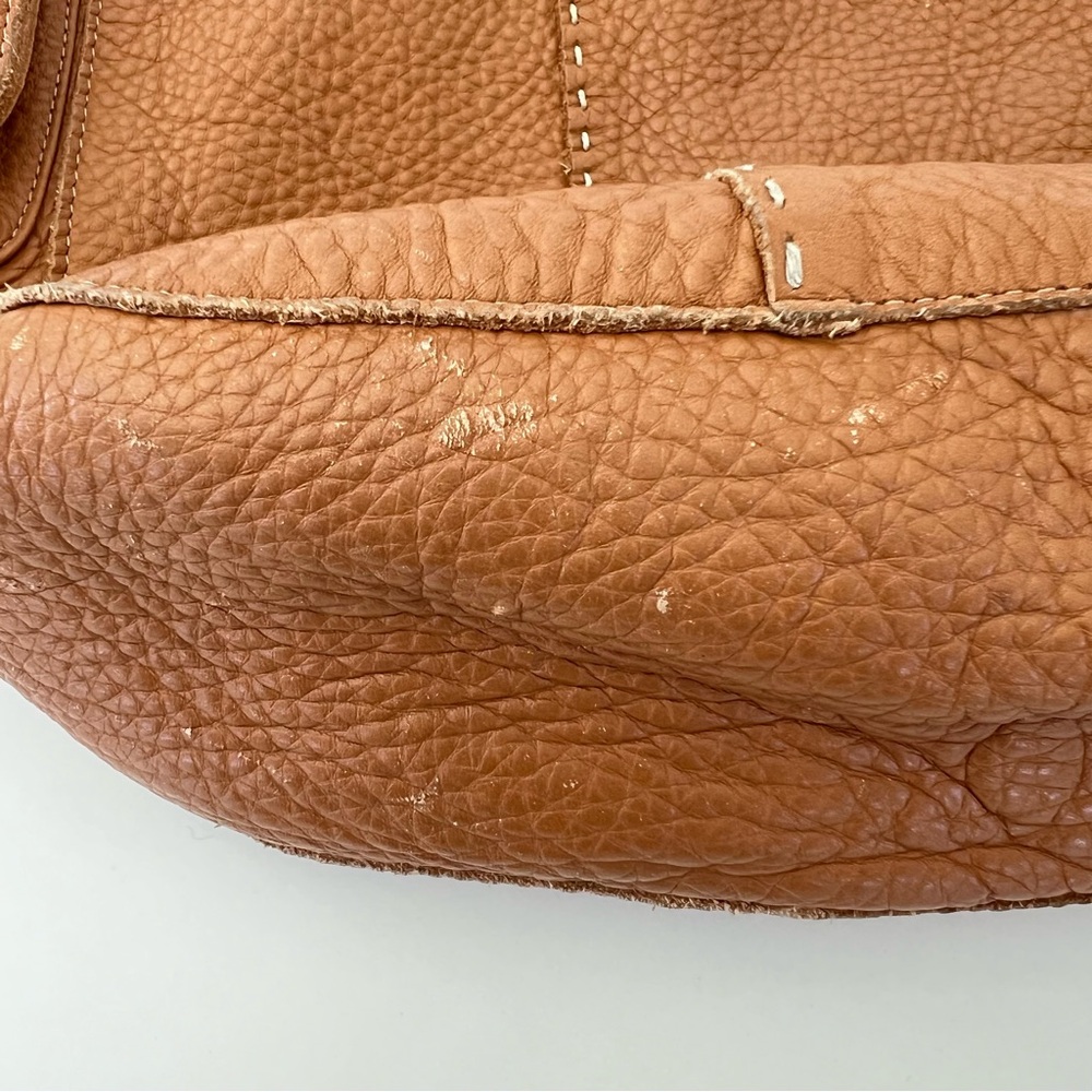 CARLA MANCINI Tan Pebble Leather White Stitching Side Pockets Large Shoulder Bag - Picture 10 of 13